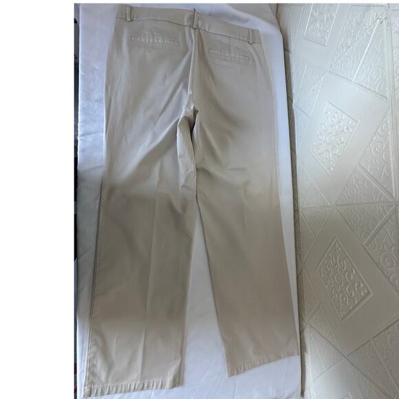 Dockers Size 12 Medium Beige Metro Pant women's 35 x 31 jeans britches - Picture 8 of 12